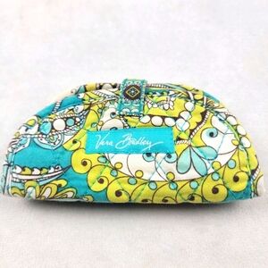 Small Vera Bradley peacock travel jewlery case 5" x 5"